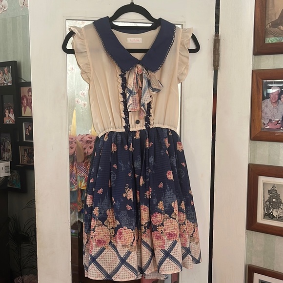 LIZ LISA Dresses & Skirts - Kawaii Liz Lisa Floral Dress
